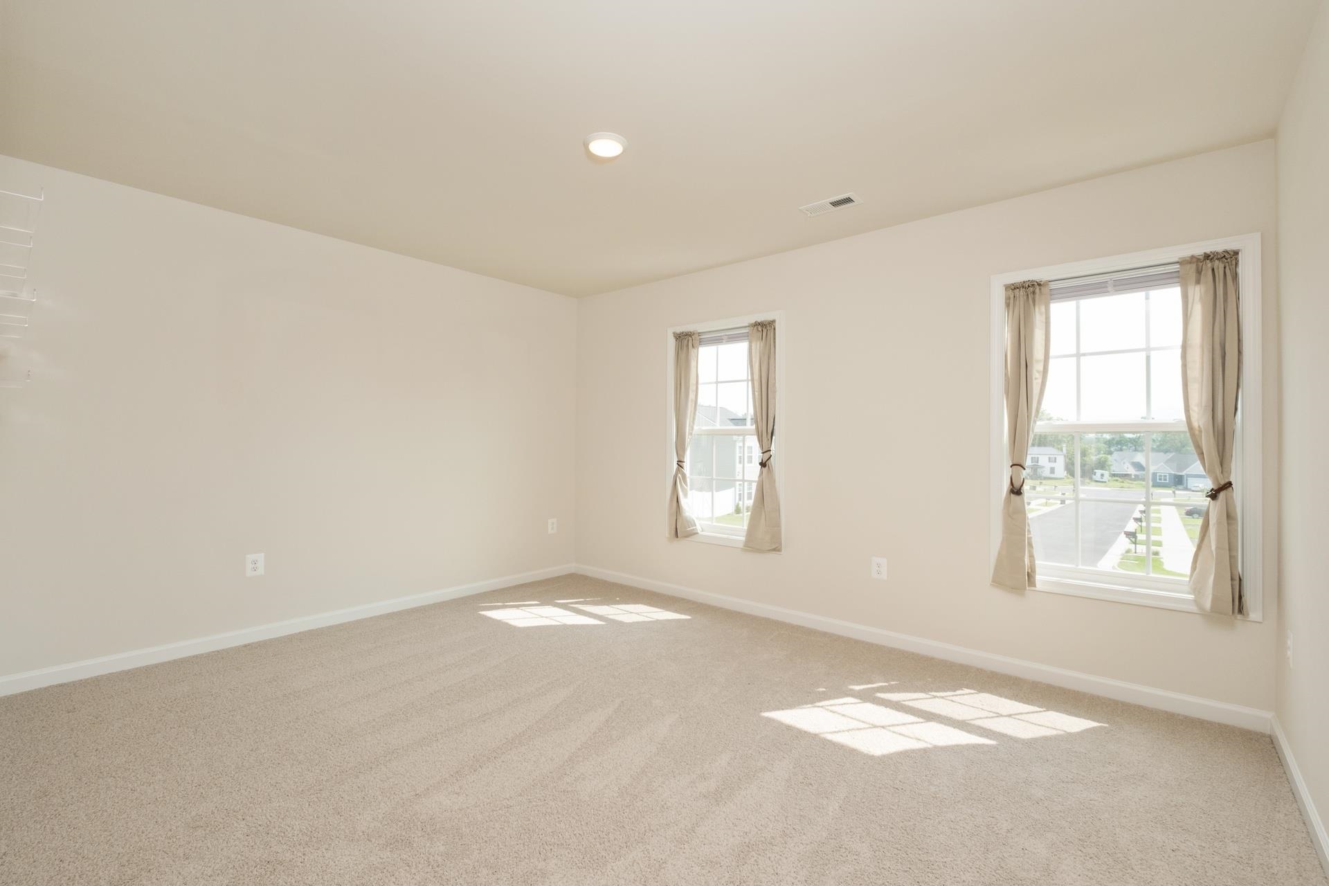 200 Overview Street Waynesboro, VA 22980 - Photo 16 of 29 Front Bedroom