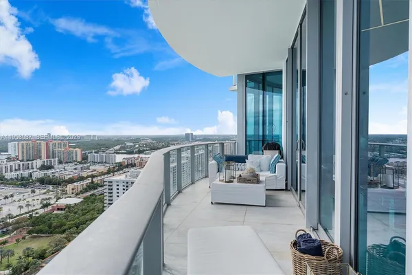 $12,000 | 17475 Collins Avenue, Unit 2502, Sunny Isles Beach, FL 33160