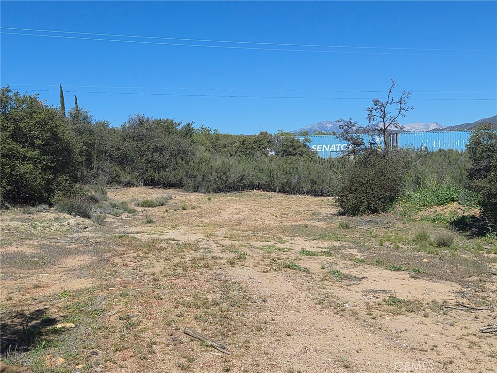 38295 Indian Road Anza, CA 92539 - Photo 33 of 36