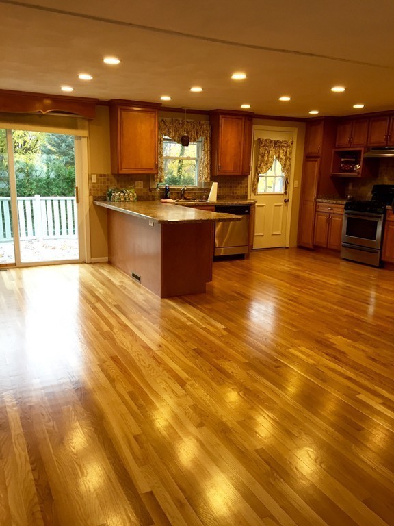70 Dean Road Milton, MA 02186 - Photo 5 of 12 Gallery Image 5