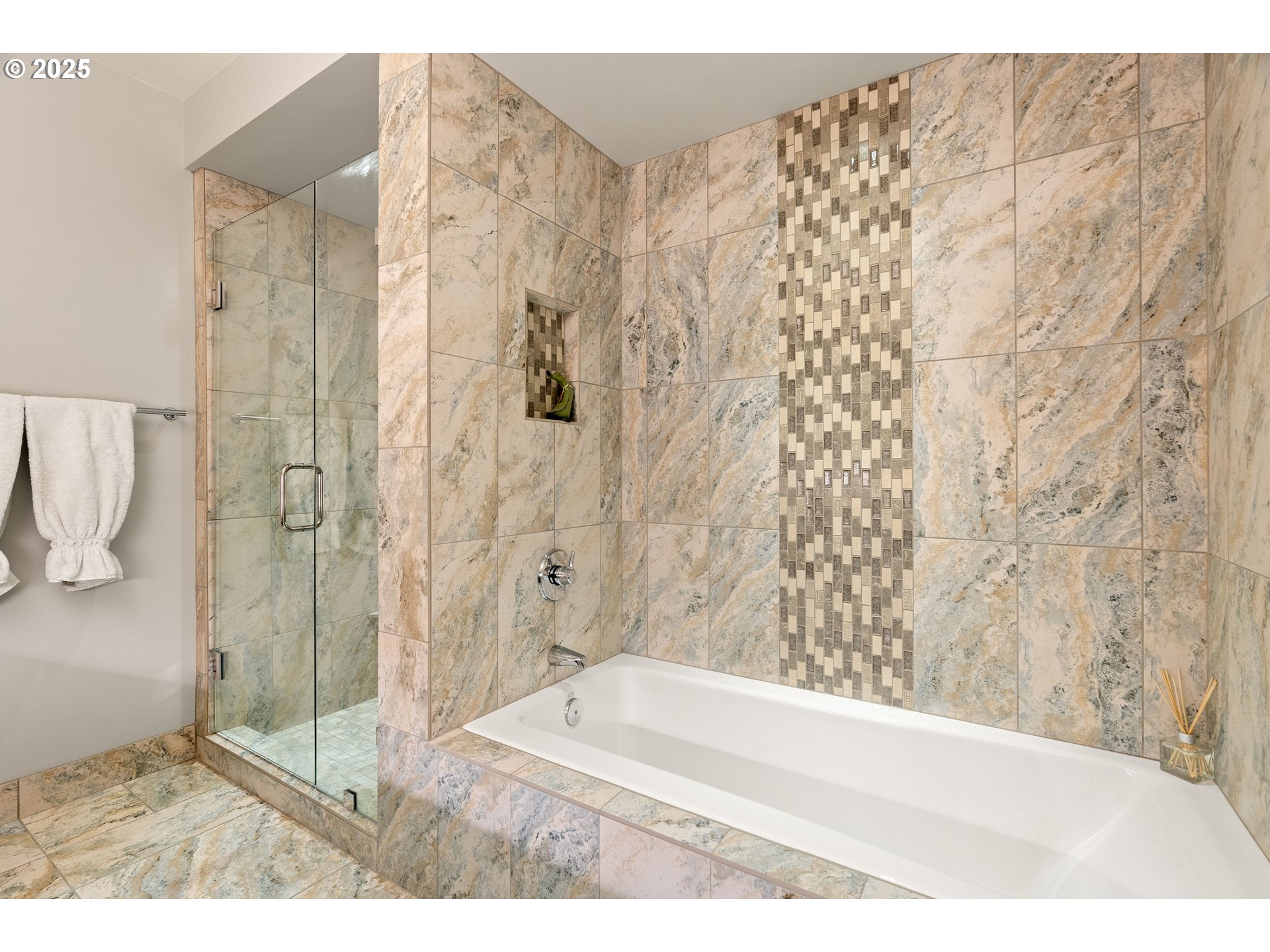 841 Southwest Gaines Street, Unit 405 Portland, OR 97239 - Photo 20 of 44 Gallery Image 20