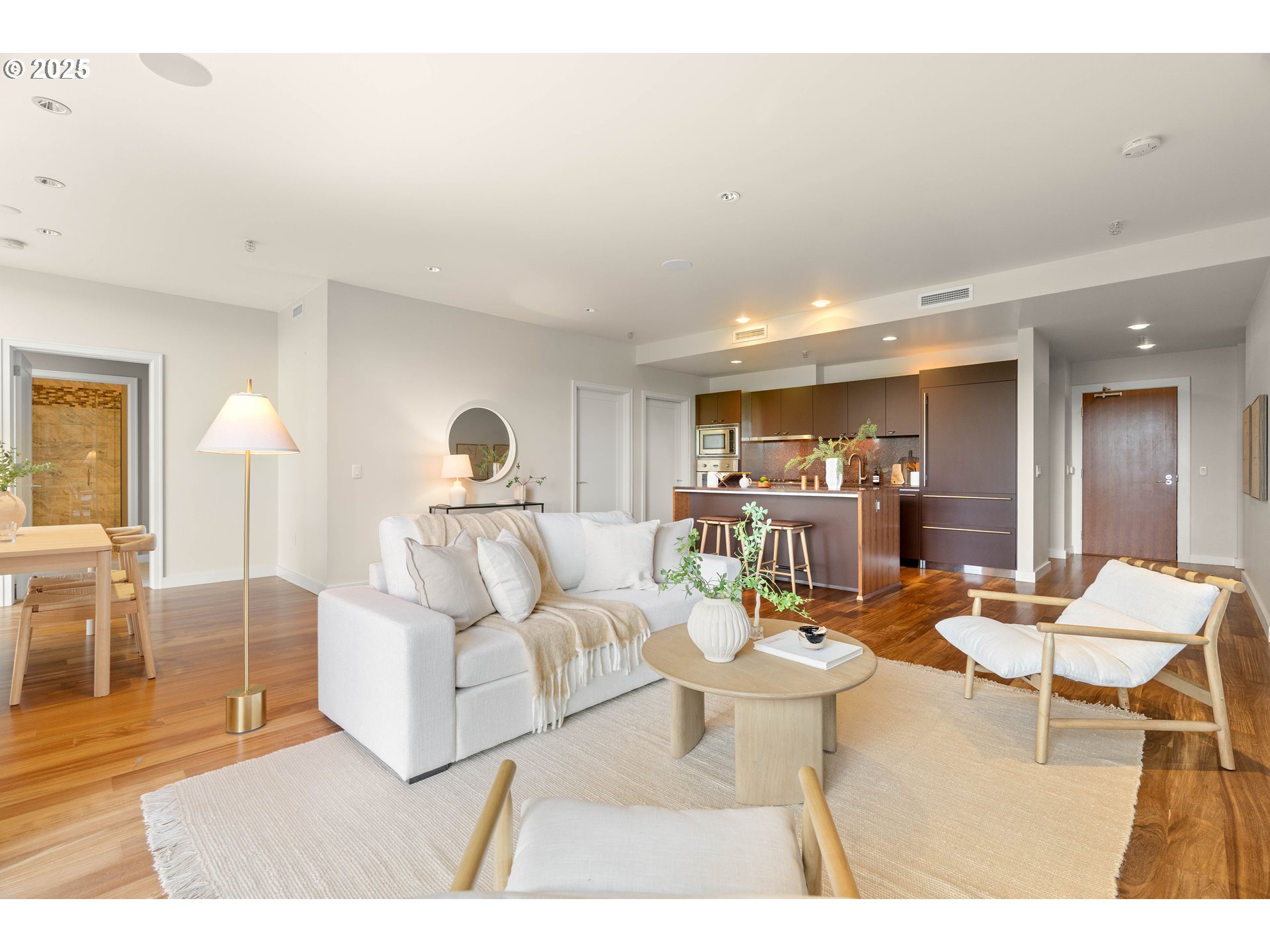 841 Southwest Gaines Street, Unit 405 Portland, OR 97239 - Photo 44 of 44 Gallery Image 44