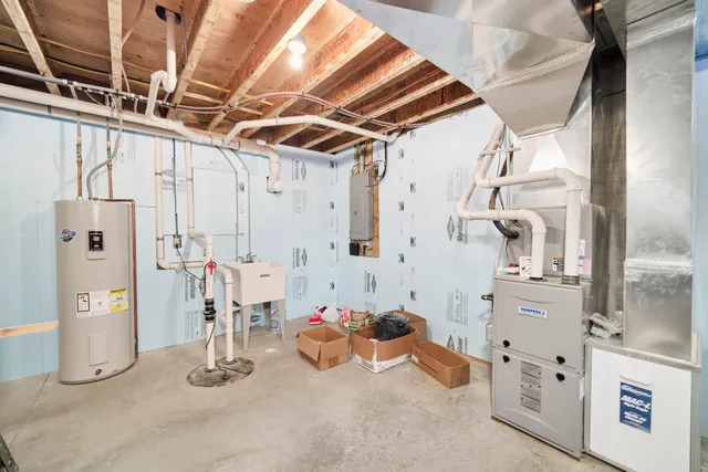 $399,000 | 6124 North Larson Road, Fountain, MI 49410