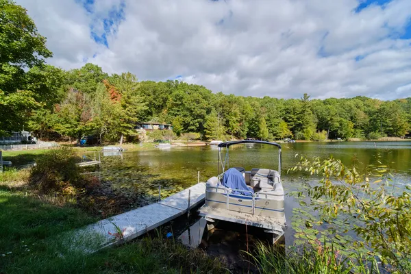 $399,000 | 6124 North Larson Road, Fountain, MI 49410
