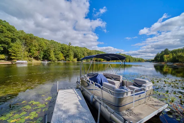 $399,000 | 6124 North Larson Road, Fountain, MI 49410