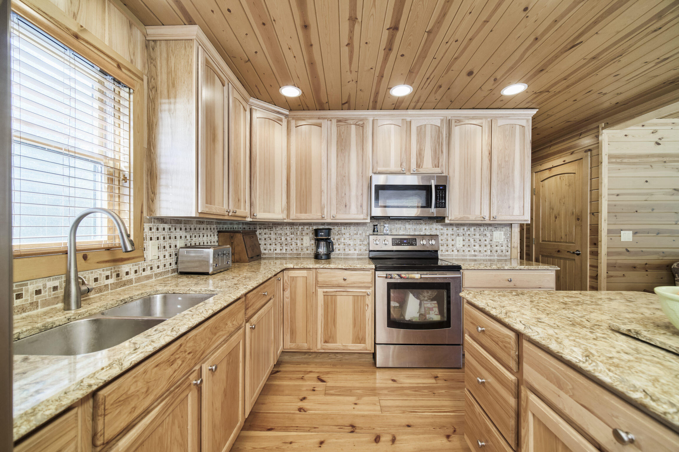 6124 North Larson Road Fountain, MI 49410 - Photo 4 of 49 6124_N_Larson_Rd-10