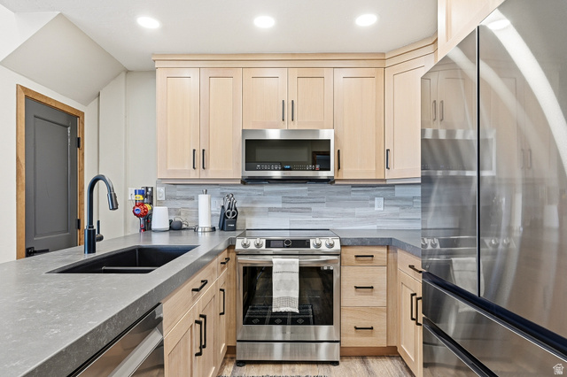 407 South Vasels Road, Unit 51 Brian Head, UT 84719 - Photo 11 of 46