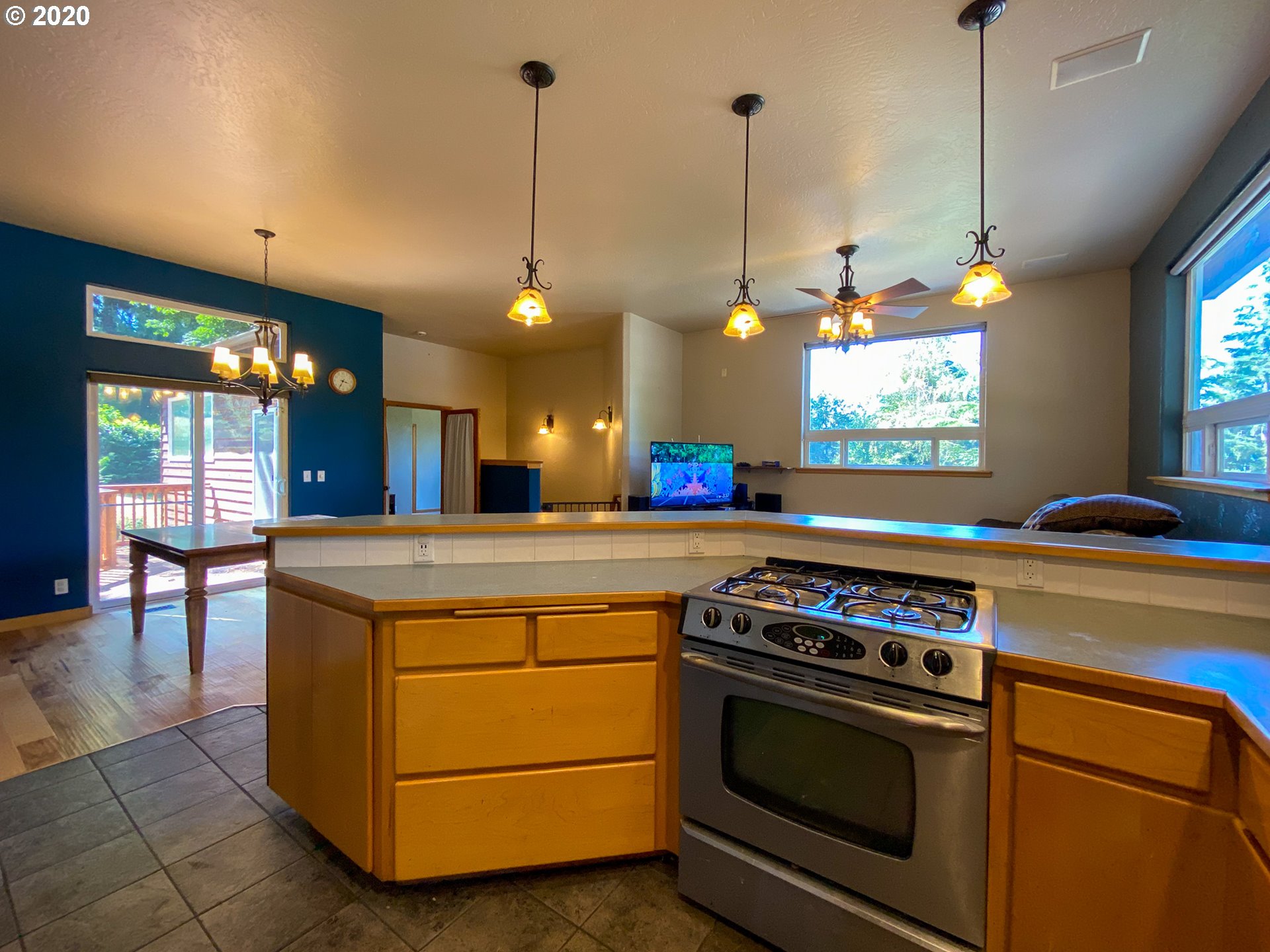 6906 Jessica Drive Springfield, OR 97478 - Photo 10 of 19 Gallery Image 10