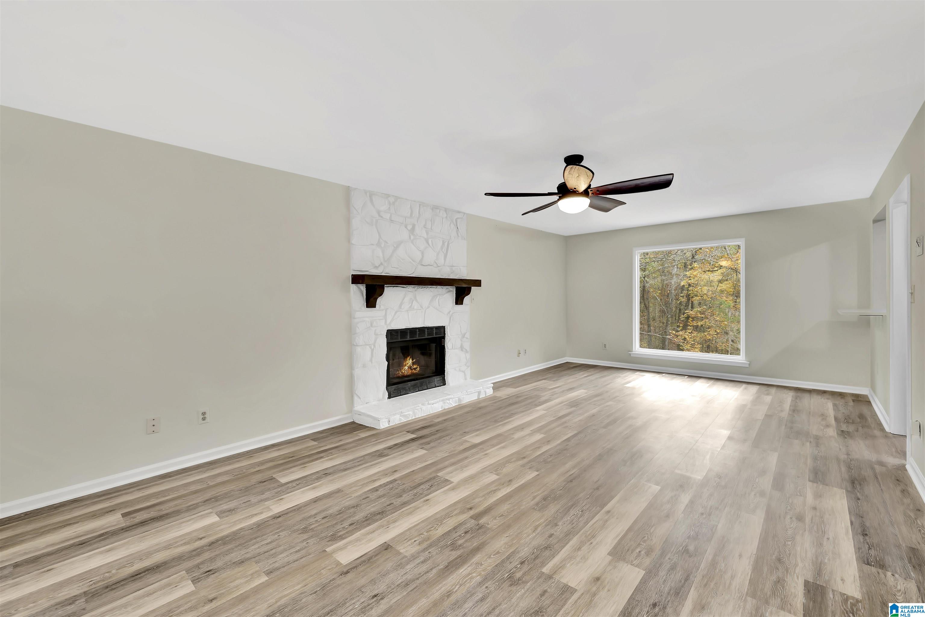 1309 Michael Drive Alabaster, AL 35007 - Photo 9 of 41