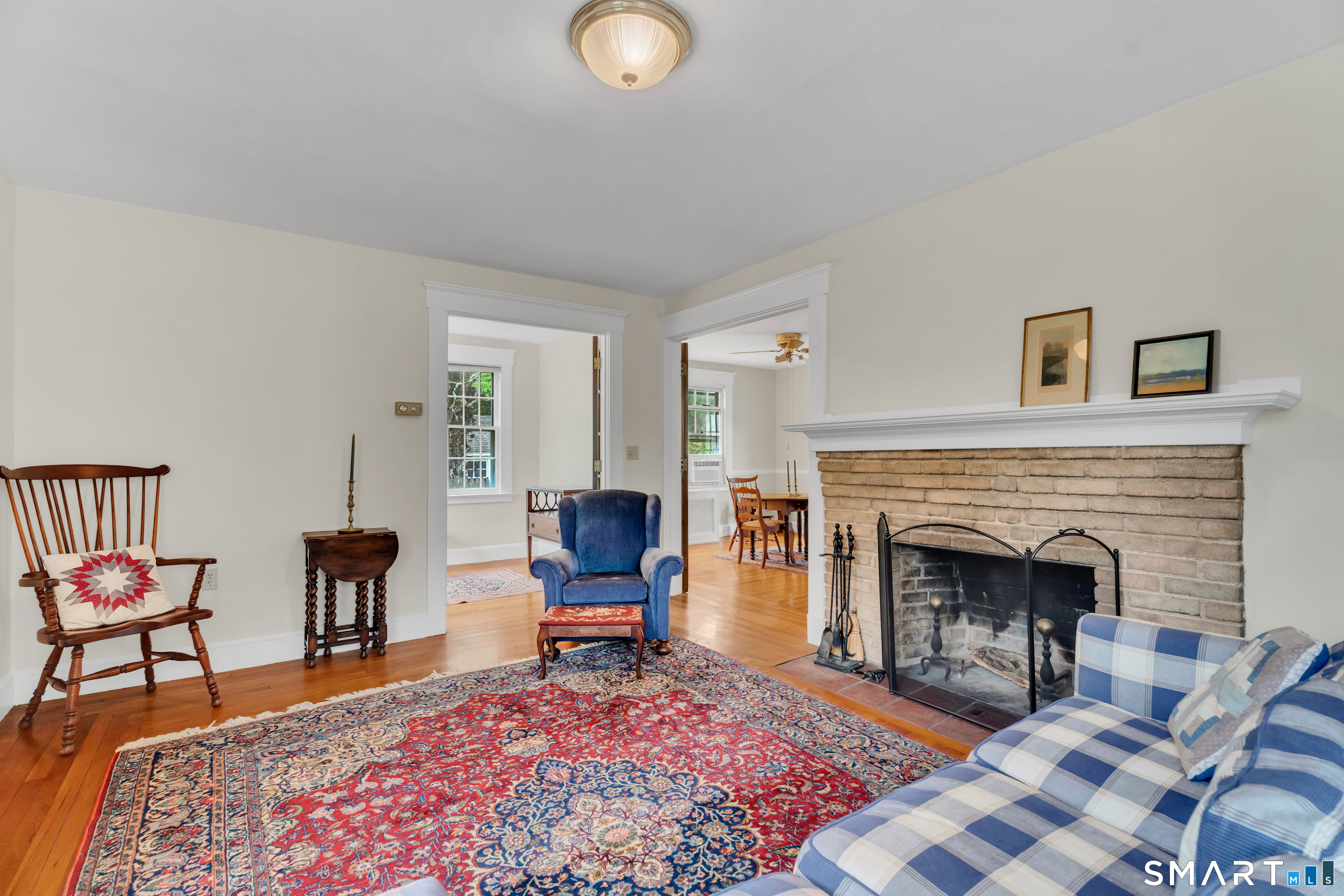 80 Russell Street Hamden, CT 06517 - Photo 4 of 33