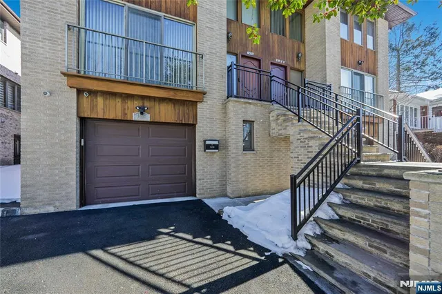 $1,099,500 | 1496 15th Street, Fort Lee, NJ 07024