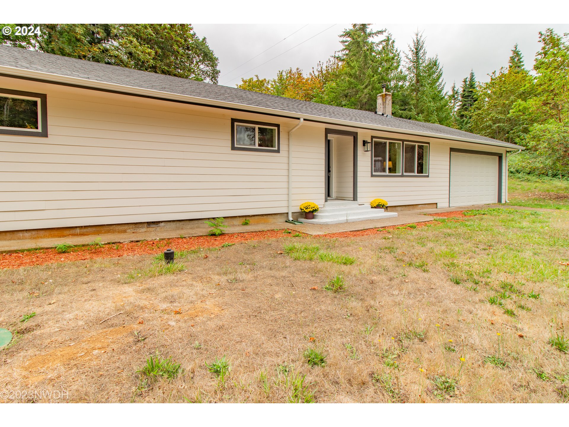 37728 Kimball Road Dexter, OR 97431 - Photo 2 of 46 Gallery Image 2