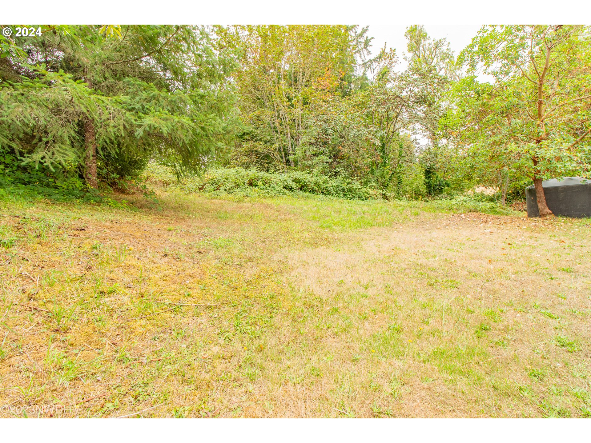 37728 Kimball Road Dexter, OR 97431 - Photo 40 of 46 Gallery Image 40