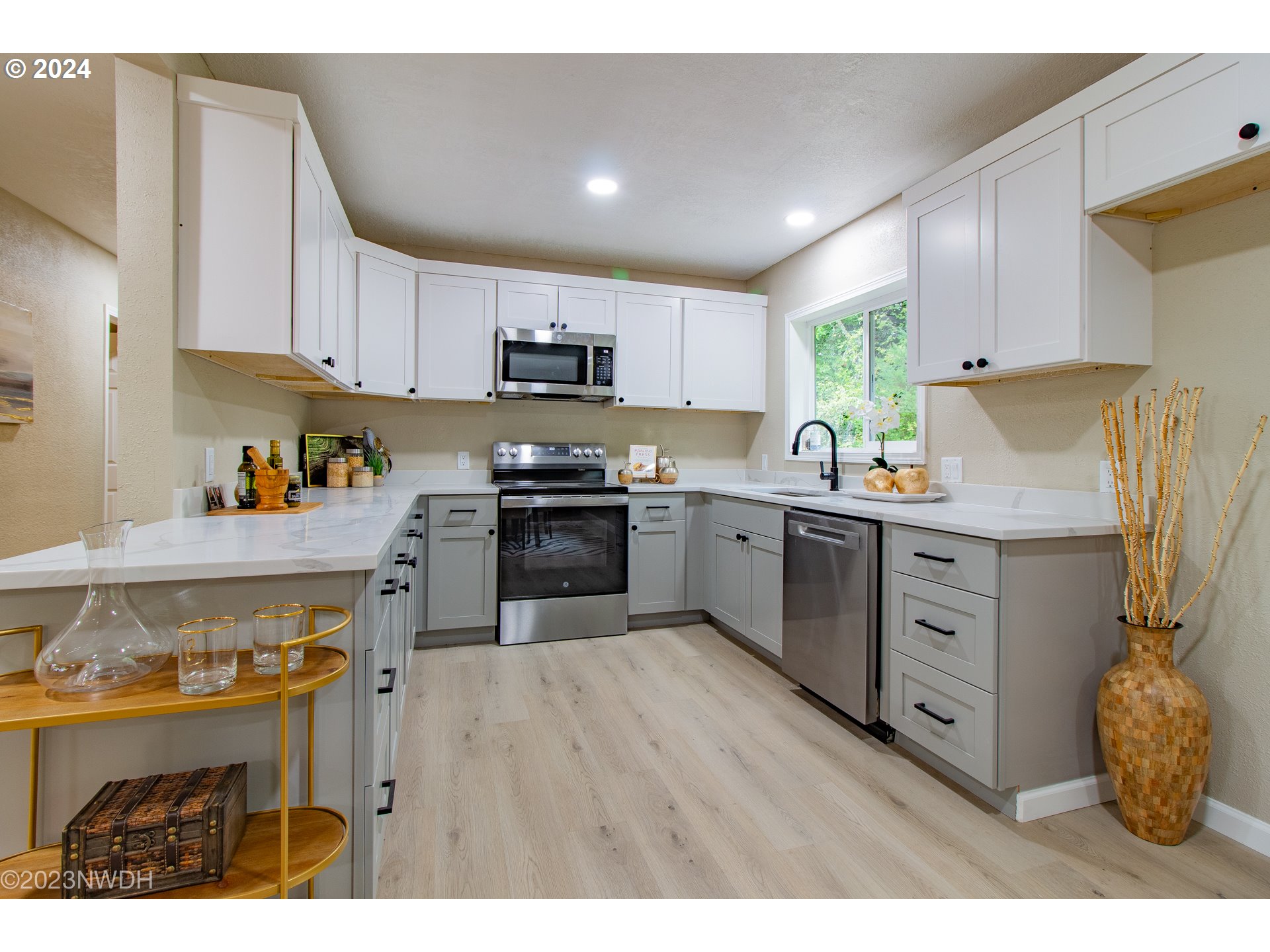 37728 Kimball Road Dexter, OR 97431 - Photo 5 of 46 Gallery Image 5