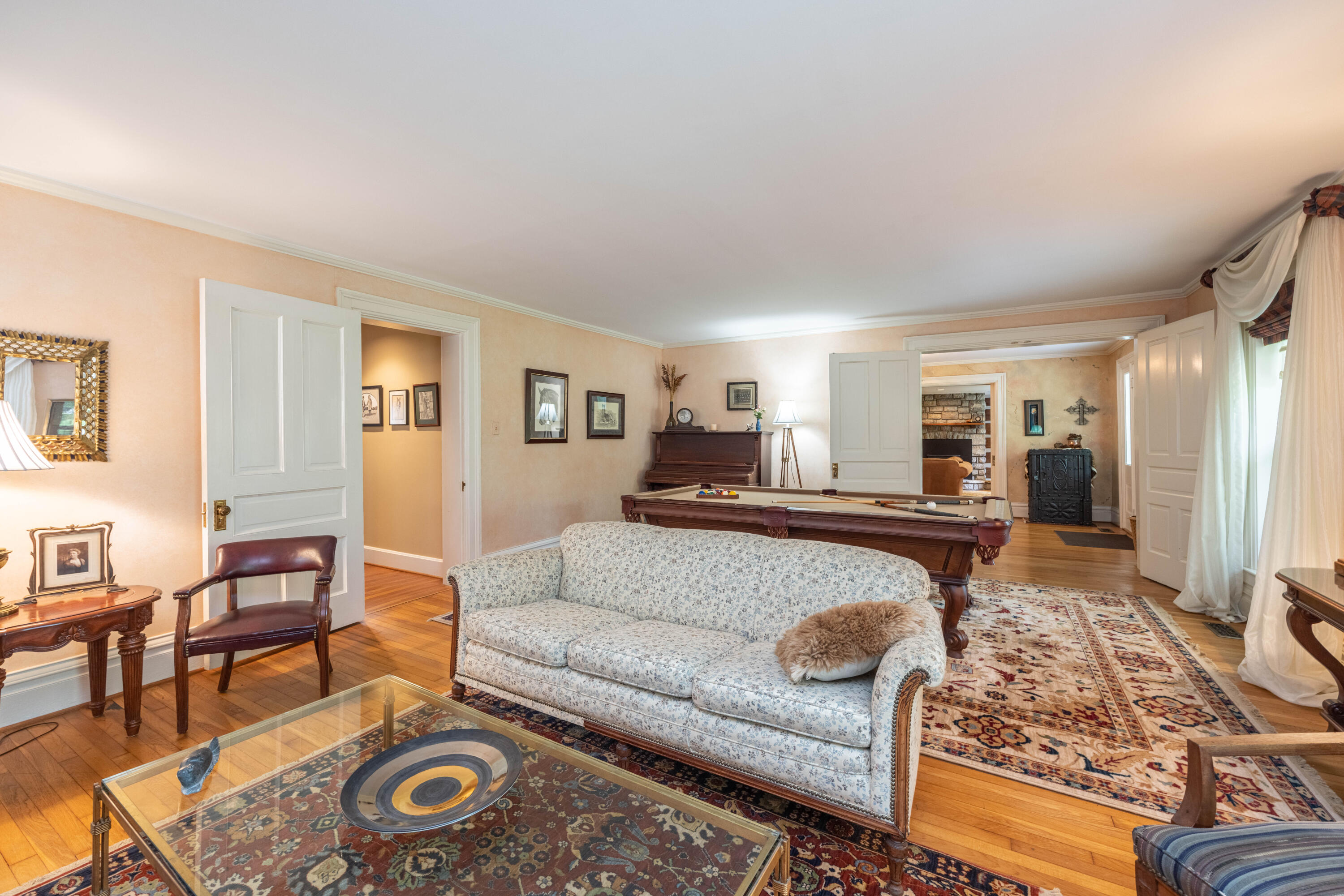 2327 North Middletown Road Paris, KY 40361 - Photo 15 of 74 5B5A5694-HDR
