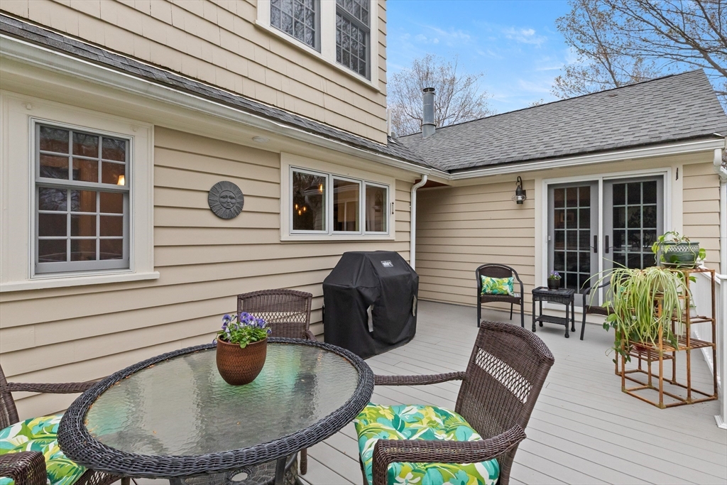 27 Colrain Road Topsfield, MA 01983 - Photo 35 of 42