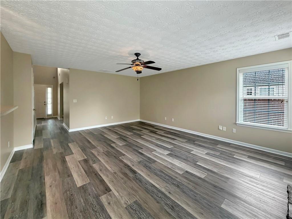1210 Skylar Ridge Circle Buford, GA 30519 - Photo 10 of 34