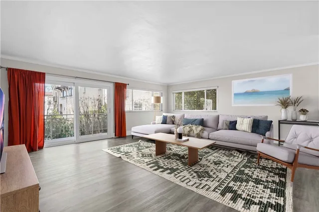 $510,000 | 12031 Beverly Boulevard, Unit 2F, Whittier, CA 90601