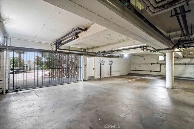 $510,000 | 12031 Beverly Boulevard, Unit 2F, Whittier, CA 90601