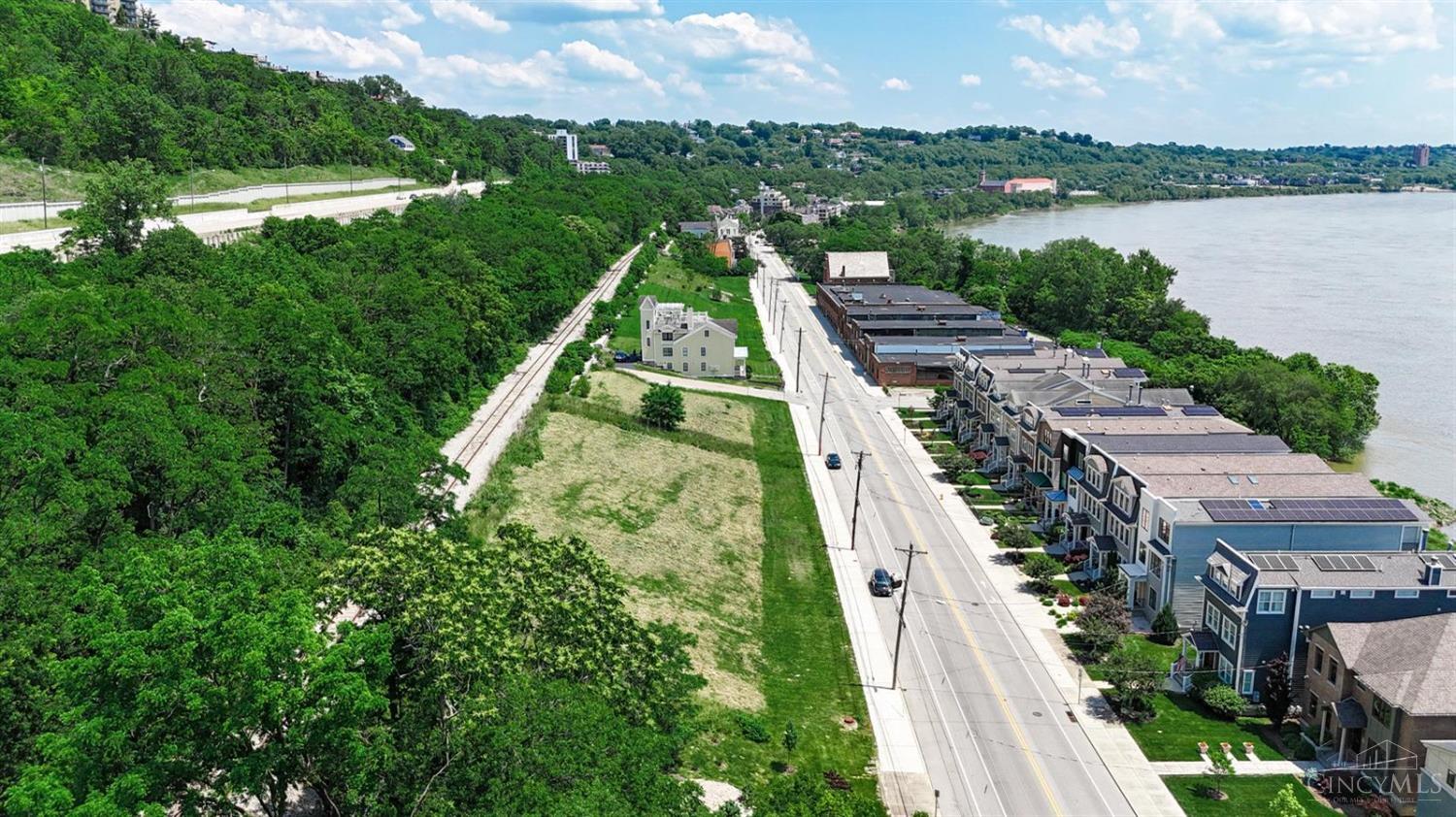 1922 Riverside Drive Cincinnati, OH 45202 - Photo 9 of 12