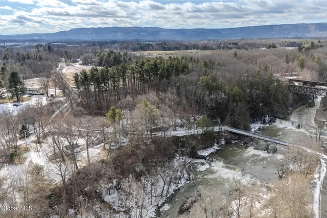 $485,000 | 6468 Frenchs Hollow Road, Altamont, NY 12009