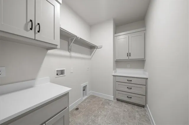 $620,950 | 2226 Southwest Heartland Court, Lee's Summit, MO 64082