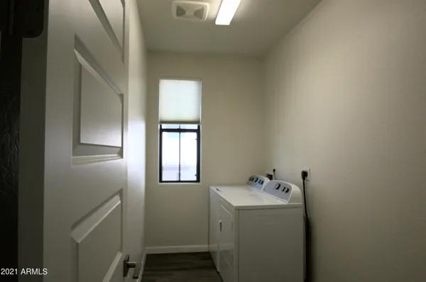 $3,000 | 2090 South Dorsey Lane, Unit 1046, Tempe, AZ 85282