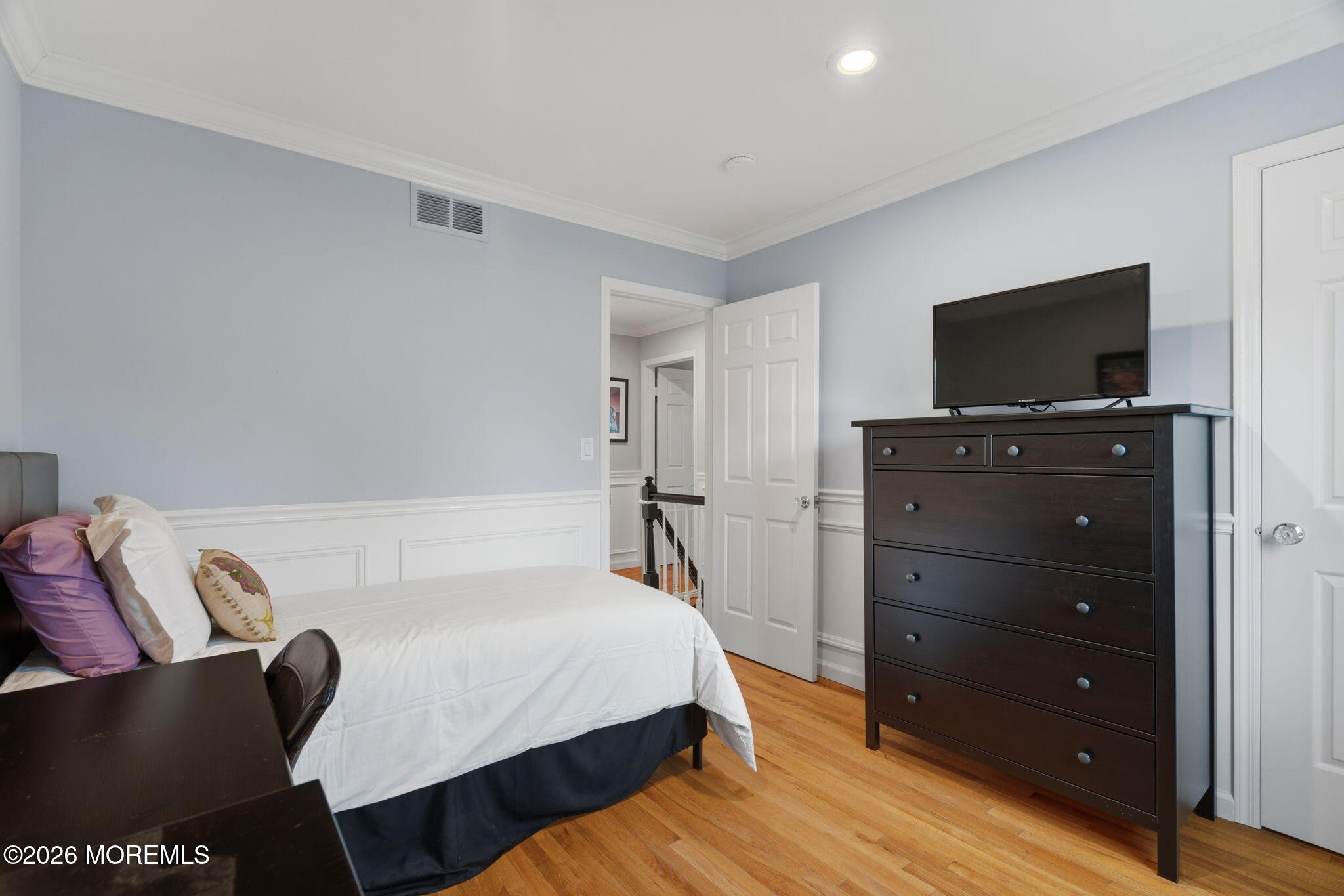10 Courtney Way Red Bank, NJ 07701 - Photo 27 of 48 24-web-or-mls-DSC09436