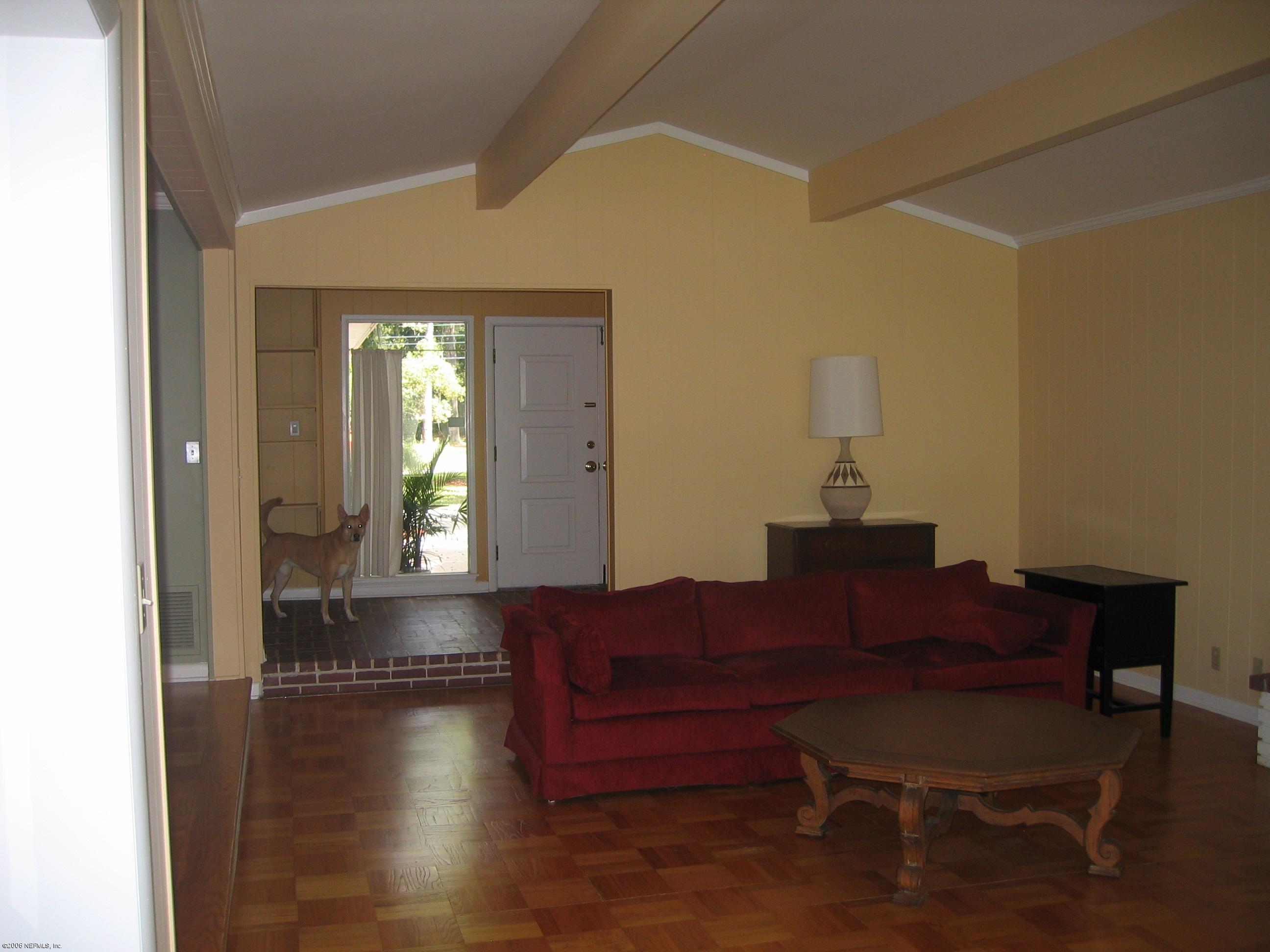 2546 Holly Point Road East Orange Park, FL 32073 - Photo 8 of 20 Living room to foyer