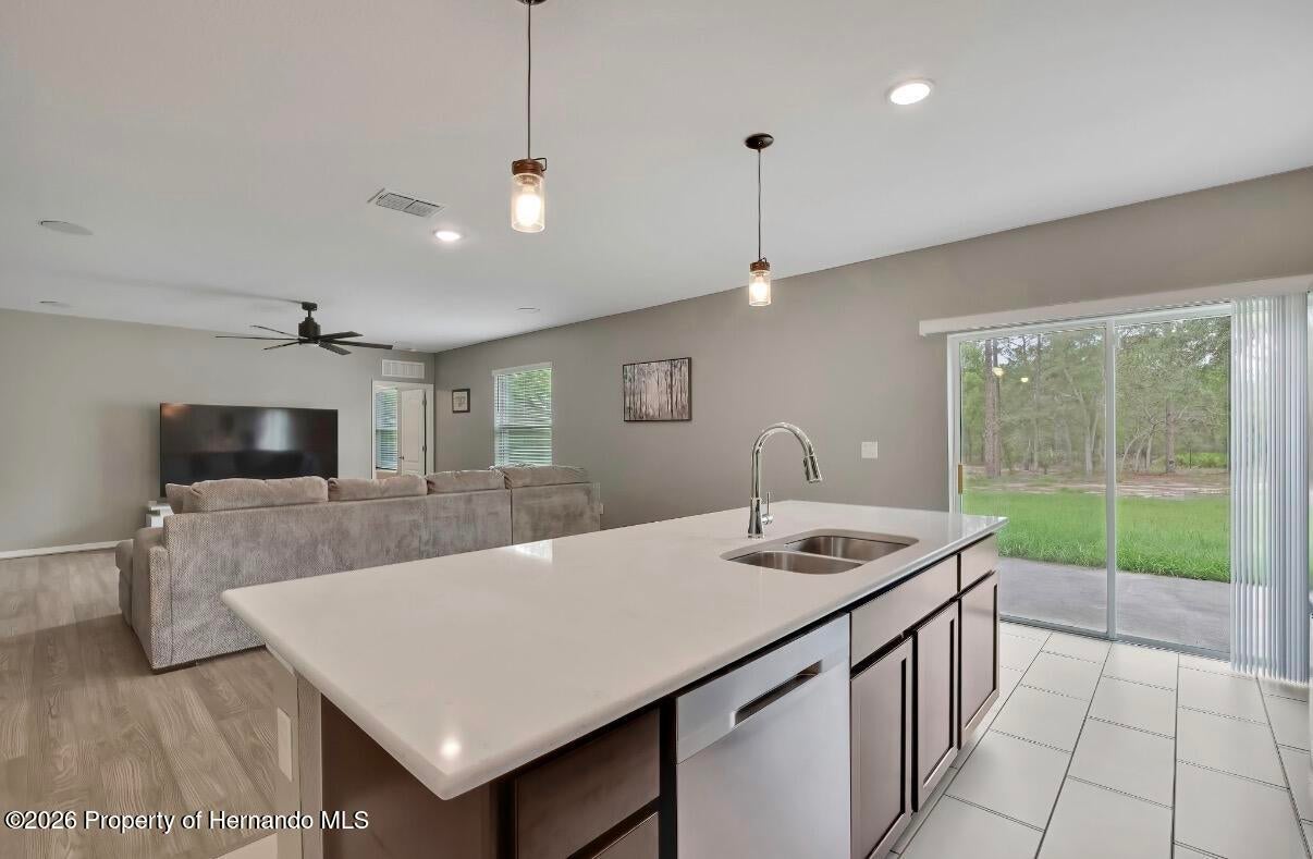 16125 Magpie Road Weeki Wachee, FL 34614 - Photo 6 of 28 Gallery Image 6