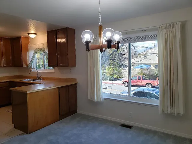 $3,900 | 1234 Clinton Street, Unit A, Redwood City, CA 94061