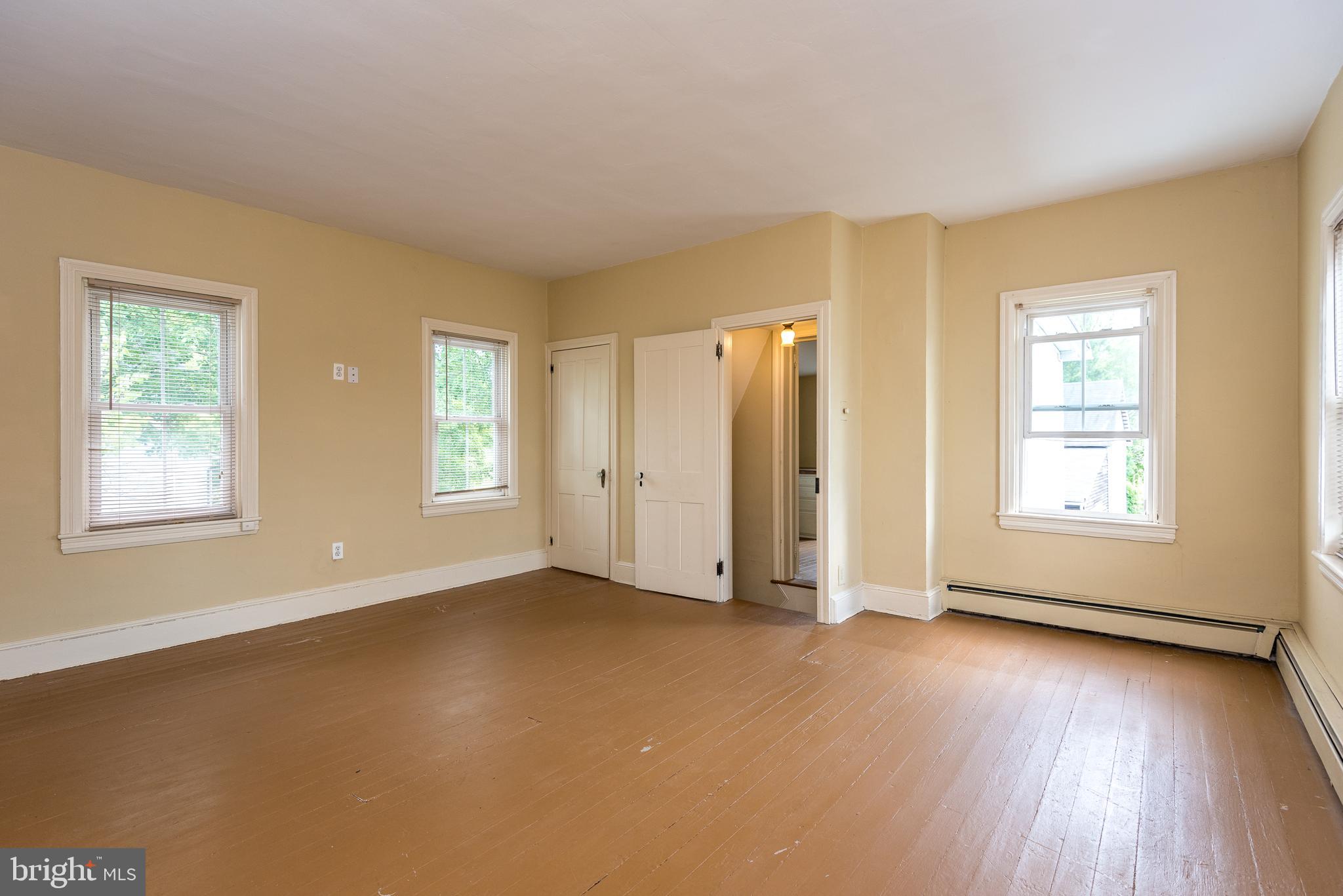 132 South Main Street Dublin, PA 18917 - Photo 20 of 33