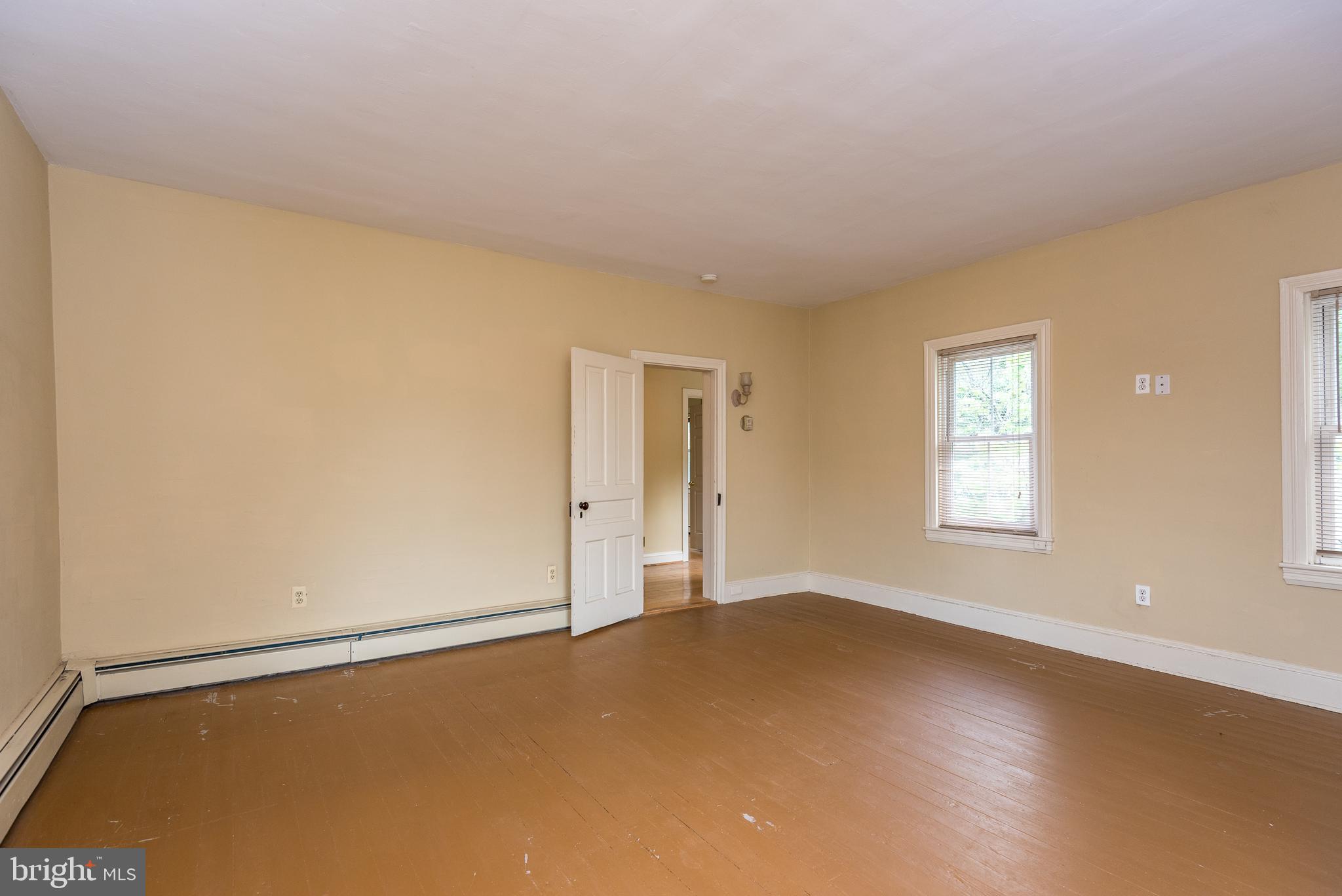 132 South Main Street Dublin, PA 18917 - Photo 22 of 33