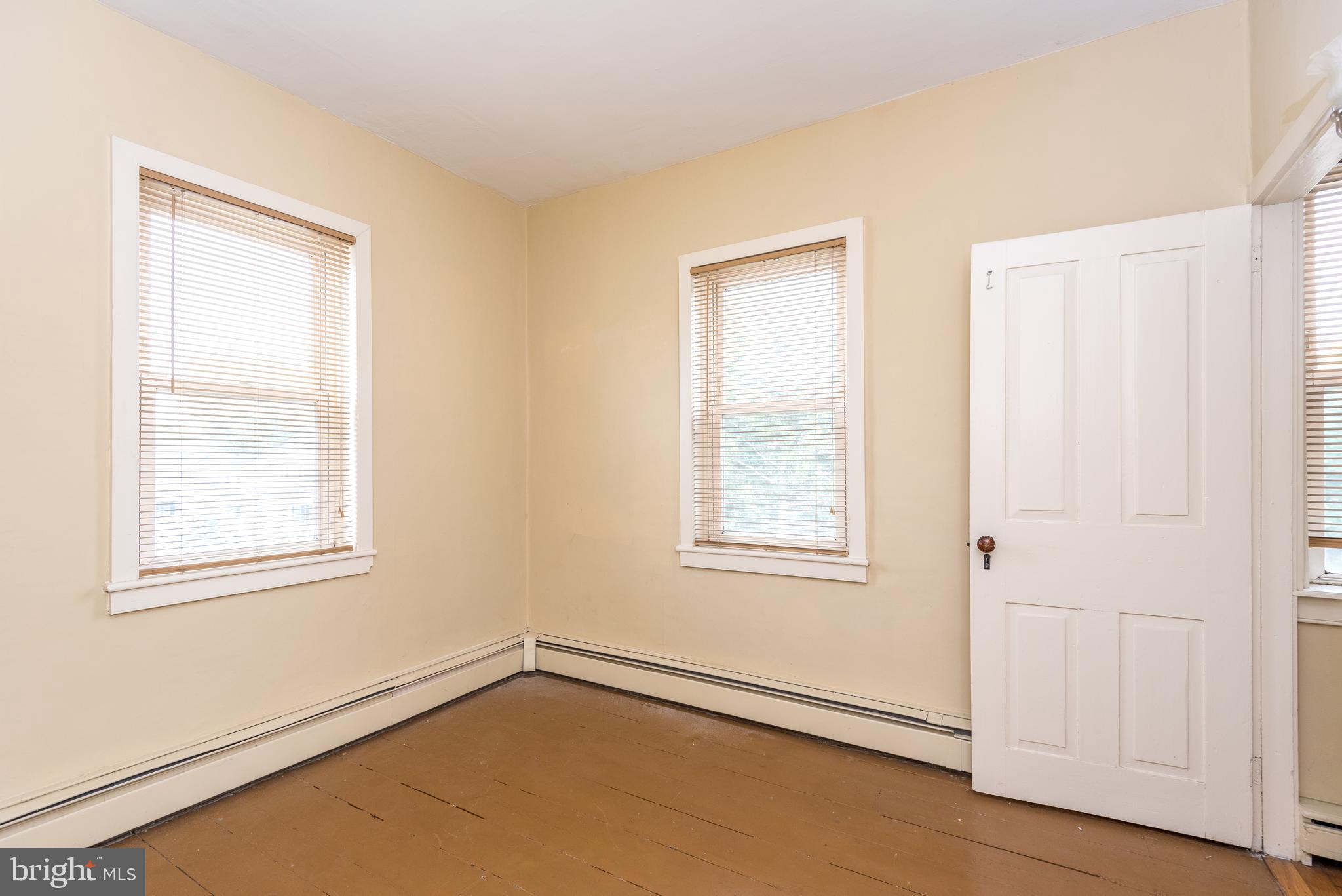 132 South Main Street Dublin, PA 18917 - Photo 25 of 33