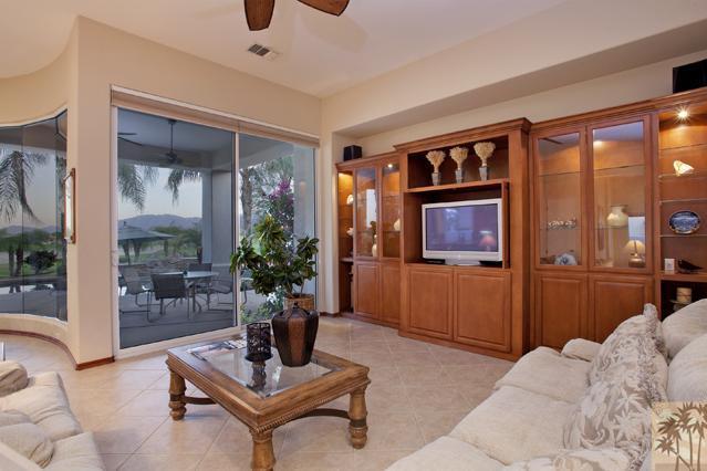 308 Loch Lomond Road Rancho Mirage, CA 92270 - Photo 7 of 25 a living room with furniture