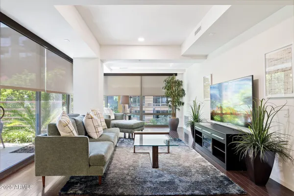 $4,750 | 7151 East Rancho Vista Drive, Unit 3001, Scottsdale, AZ 85251