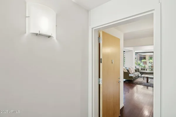 $4,750 | 7151 East Rancho Vista Drive, Unit 3001, Scottsdale, AZ 85251