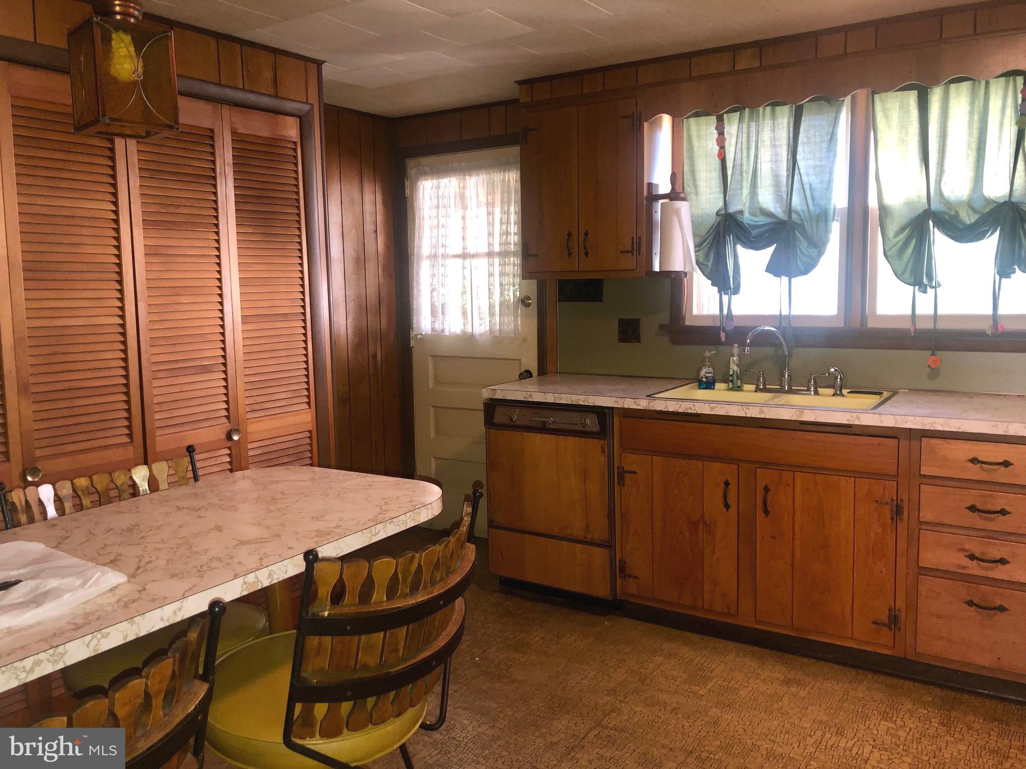 1300 Wedgewood Road Flourtown, PA 19031 - Photo 8 of 24