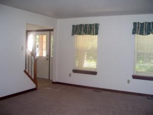 48 Rodeo Drive Kunkletown, PA 18058 - Photo 6 of 10 living room ent