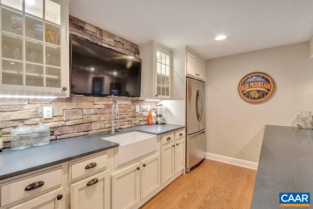 2305 Walnut Ridge Lane Charlottesville, VA 22911 - Photo 31 of 45 Gallery Image 31