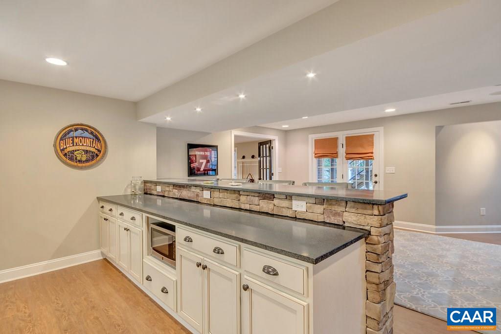2305 Walnut Ridge Lane Charlottesville, VA 22911 - Photo 32 of 45 Gallery Image 32