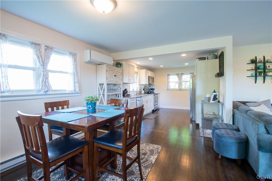 159 Pleasant Road Bangor, PA 18013 - Photo 6 of 39 Gallery Image 6