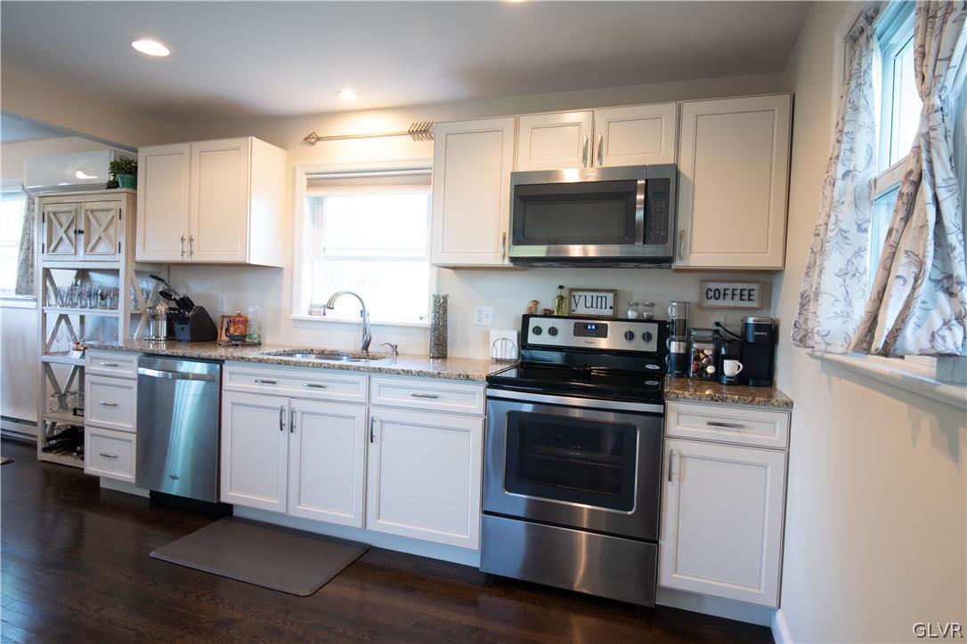 159 Pleasant Road Bangor, PA 18013 - Photo 9 of 39 Gallery Image 9