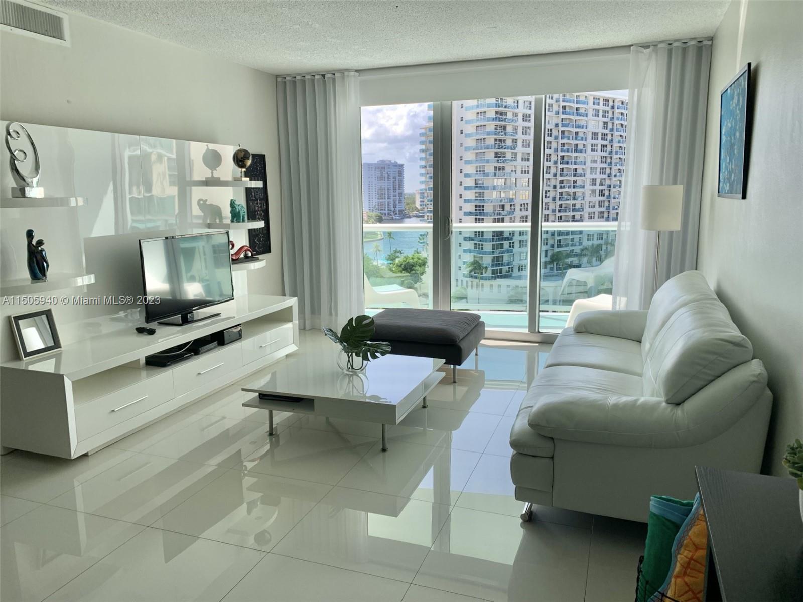 3901 South Ocean Dr Unit 10Q
