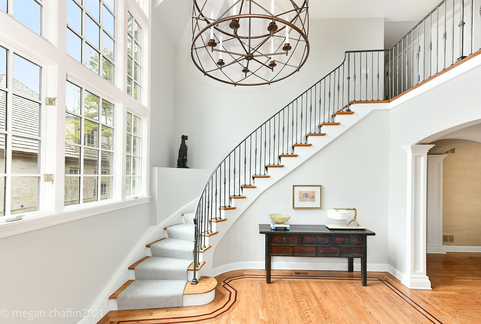 102 Church Road Winnetka, IL 60093 - Photo 2 of 46 a view of entryway