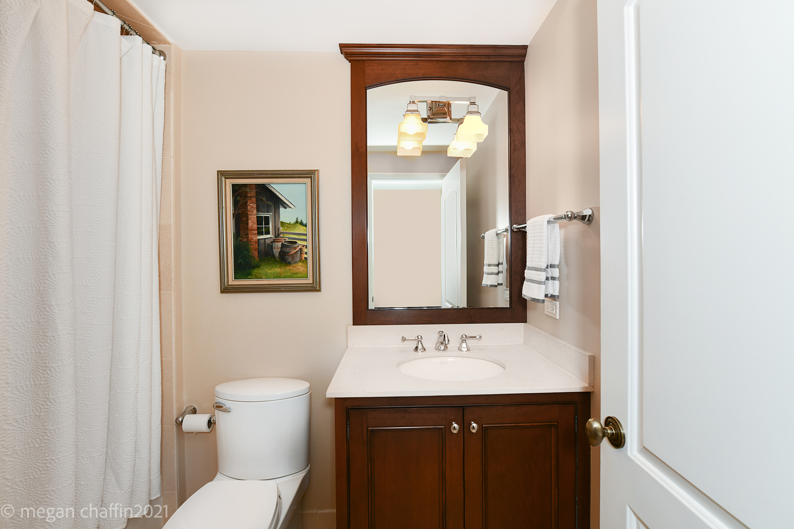 102 Church Road Winnetka, IL 60093 - Photo 40 of 46 a bathroom with a sink and a mirror