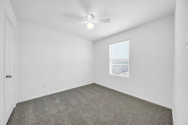 $2,338 | 40834 Hawthorne Glades, Magnolia, TX 77354