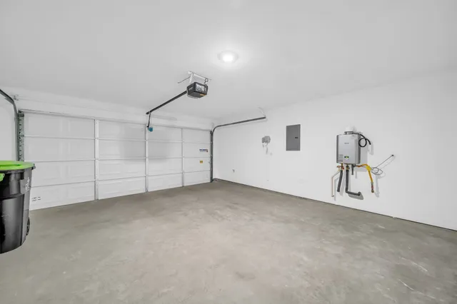 $2,550 | 40834 Hawthorne Glades, Magnolia, TX 77354