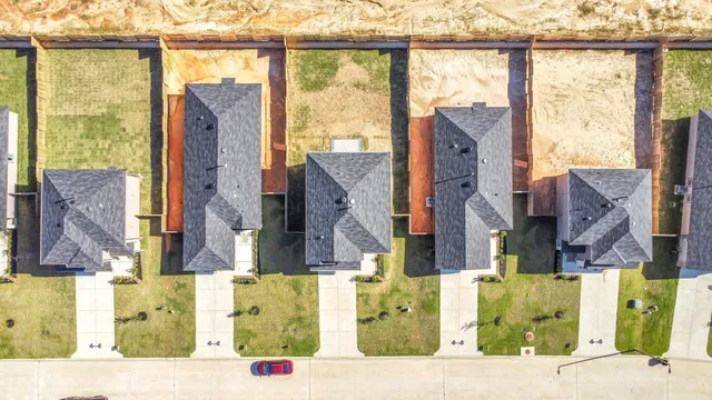 $2,550 | 40834 Hawthorne Glades, Magnolia, TX 77354