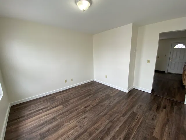 $1,674 | 143 Second Street, Unit 3, Manchester, NH 03102